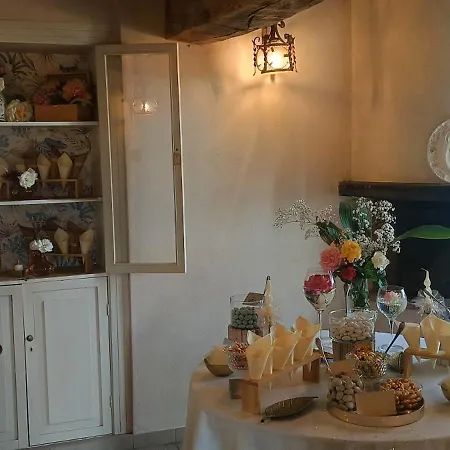 Fogadó La Rocca Residenza D'epoca